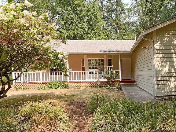 2nd image of 5728 NE Saratoga Ct