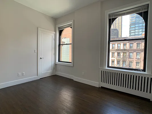 Rented by Tourma Realty LLC | media 10