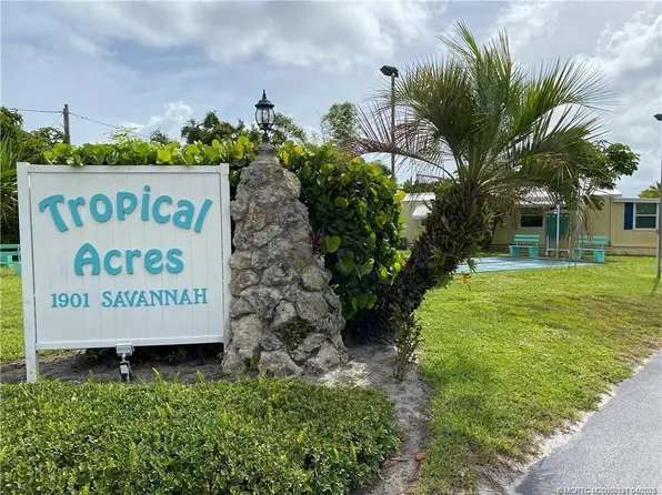 601 NE Tahiti Way, Jensen Beach, FL 34957