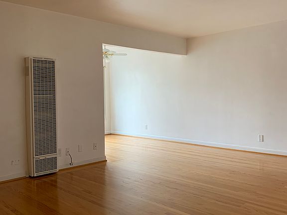 2nd image of 12 Clinton St APT 2