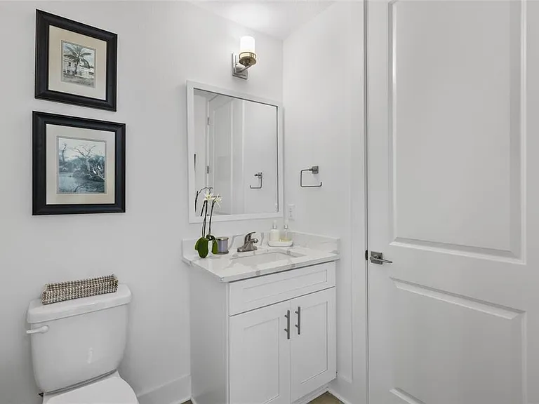 758 Highland Ave #13 — Photo 19