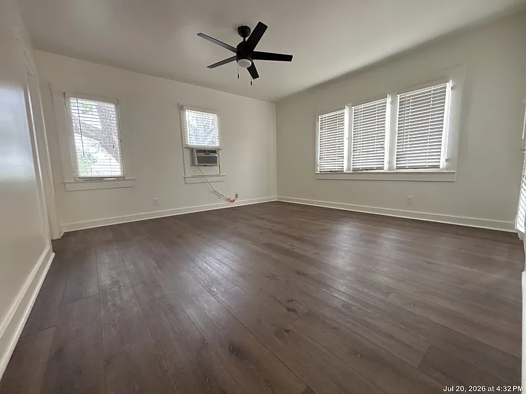 138 W Montecito Ave #B — Photo 4
