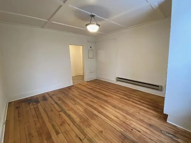 217 N Almon St — Photo 8