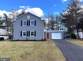 24 Gaffney Ln, Willingboro, NJ 08046