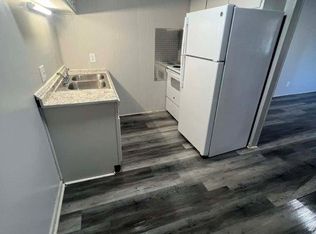 130 Weatherwood Ct #M-c, Winston Salem, NC 27103