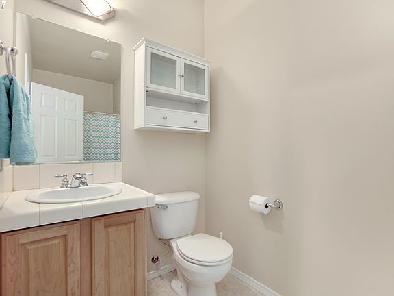 4th image of 4838 SE Northwood Way