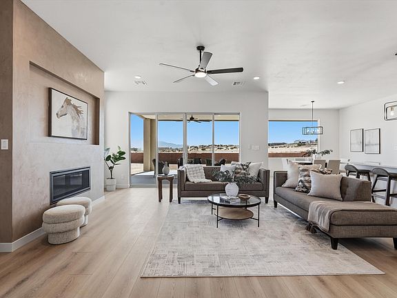 4th image of 2608 Abrazo Rd NE