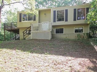 3508 Shoreland Dr, Buford, GA 30518