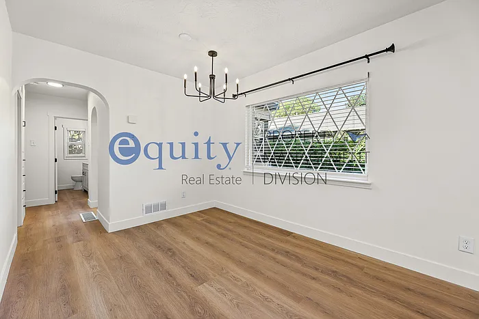 852 E Roosevelt Ave #A — Photo 5