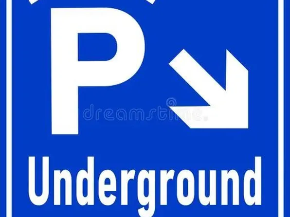 30 Nelson St, Toronto, ON M5V 0H5