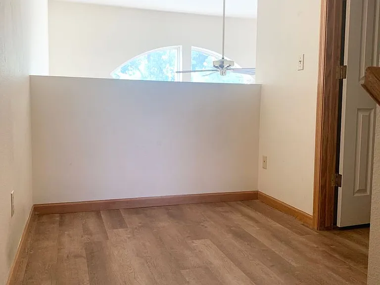 816 S College Ave — Photo 4