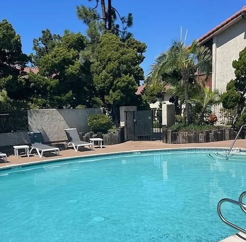 13765 Ruette Le Parc #B — Photo 16