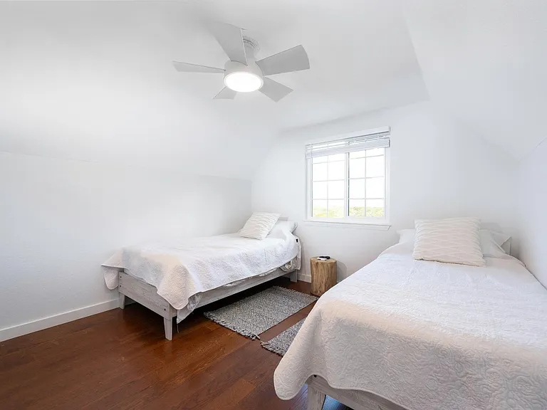 124 S Rainbow Ranch Rd — Photo 46