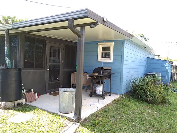 4th image of 3177 Wessel Ave SE