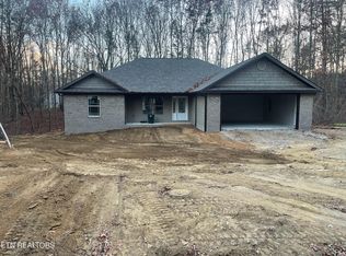 165 Cappshire Rd, Fairfield Glade, TN 38558