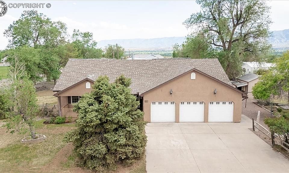 1st image of 2490 Kendallwood Dr
