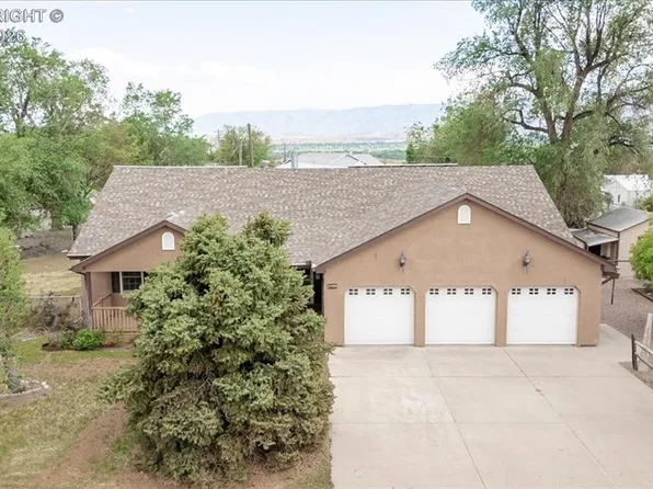 2490 Kendallwood Dr, Canon City, CO 81212