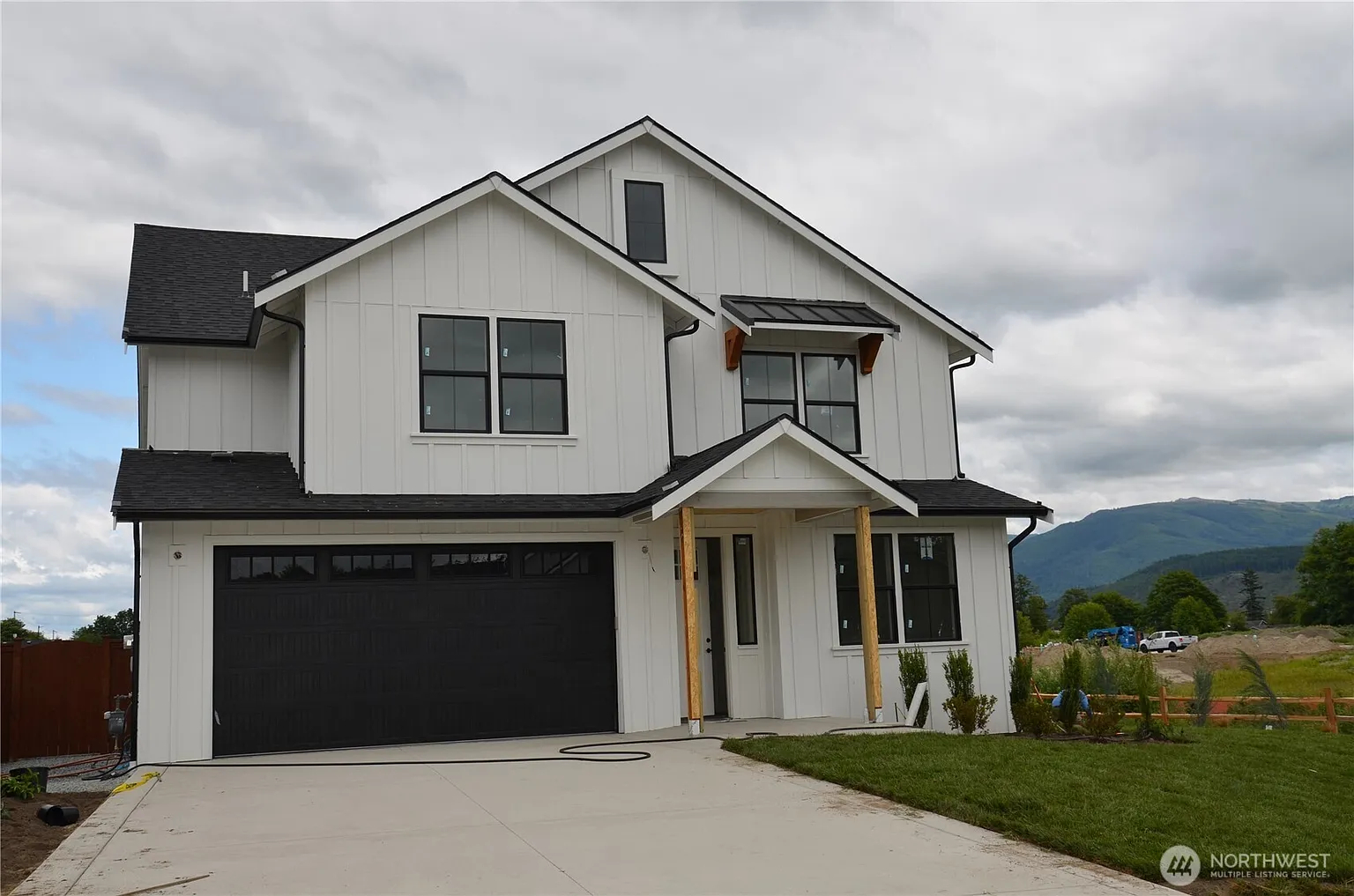 209 Kasia Place photo 1