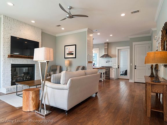 2nd image of 4601 Wood Wind Dr