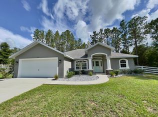 3114 W Birds Nest Dr, Beverly Hills, FL 34465