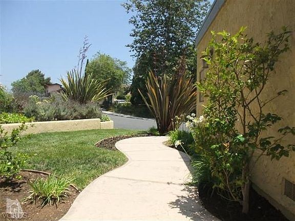 3rd image of 721 Avenue Loma Portal