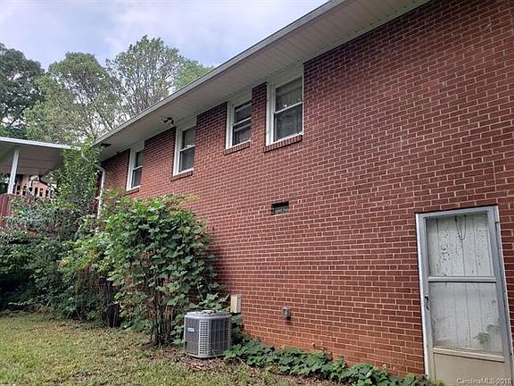 5th image of 709 Boulware Ave