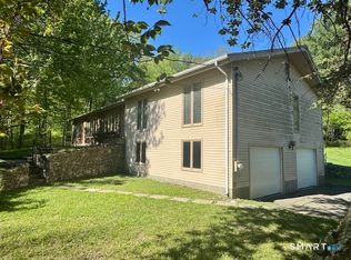 21 Maple Vale Drive, Woodbridge, CT 06525