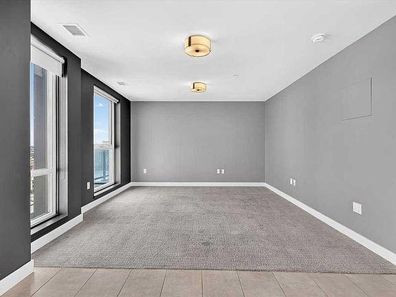 5th image of 303 N 13th Ave SW #1406