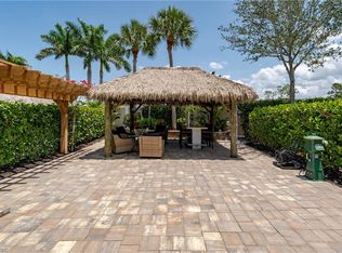13615 Snook Cir, Naples, FL 34114