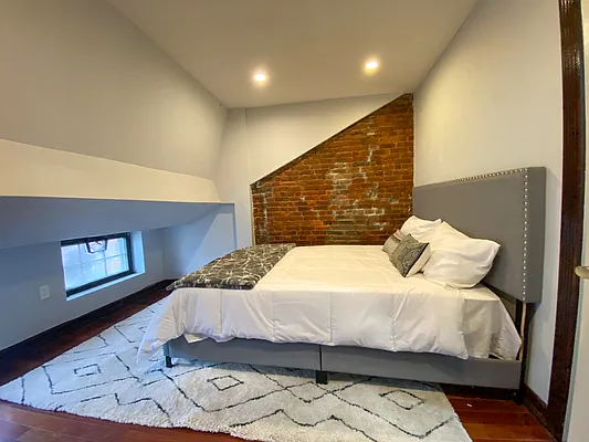 Rented by Compass | media 6