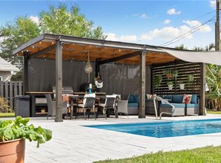 28 1st St, Bonita Springs, FL 34134