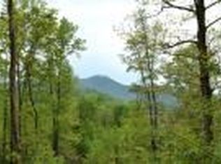 17 Moore Acres, Hayesville, NC 28904