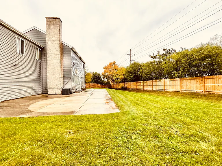 4591 Hatch Ln — Photo 16