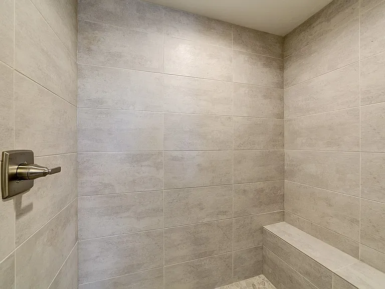 4314 E Parkcenter Blvd — Photo 18