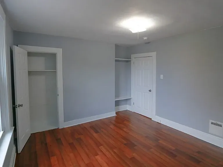 7656 Highland Ave — Photo 10