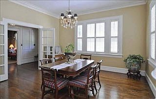 5th image of 105 Crescent Ave