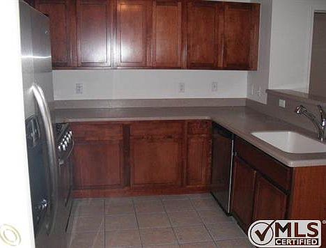 Brookfield Kitchen1.JPG