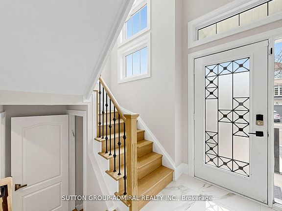 3rd image of 27 Asner Ave