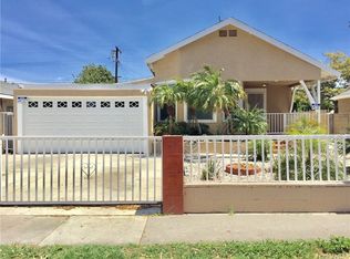 2009 Oak St, Santa Ana, CA 92707