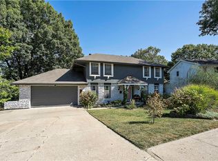 6825 N Euclid Ave, Gladstone, MO 64118