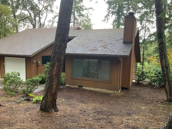 422 Brookside Dr, Eugene, OR 97405