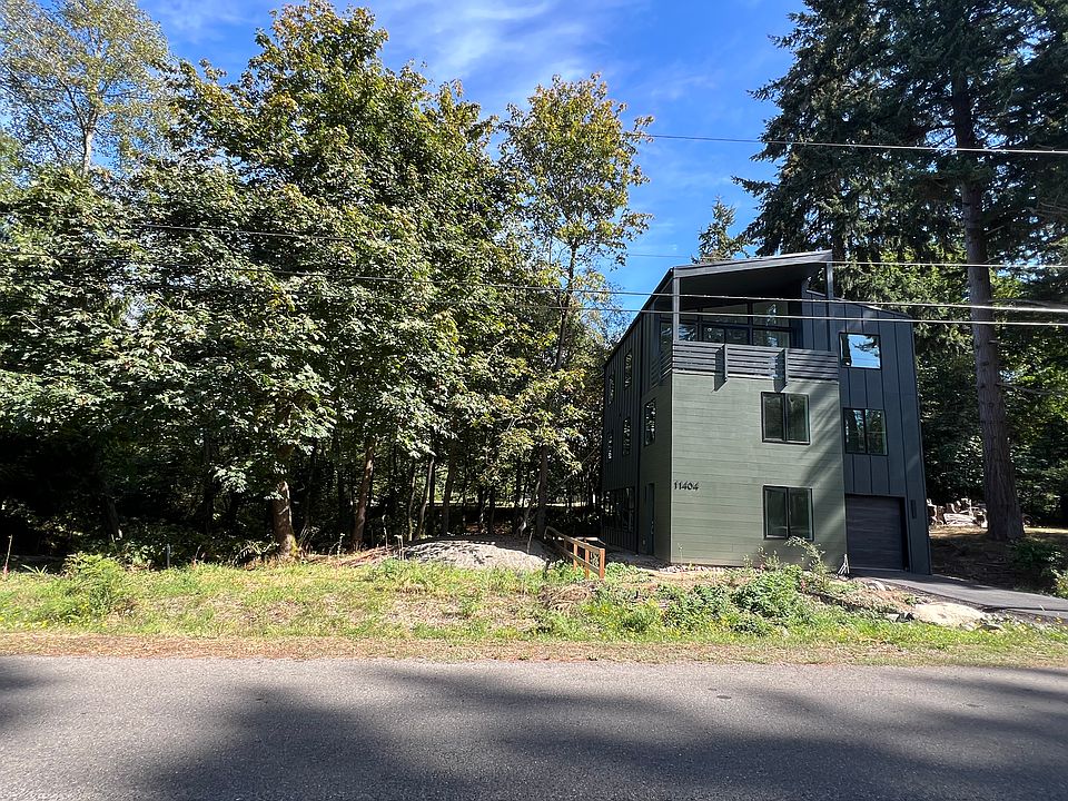 1st image of 11404 99th Ave SW #Penthouse