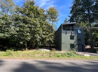 11404 99th Ave SW, Vashon, WA 98070