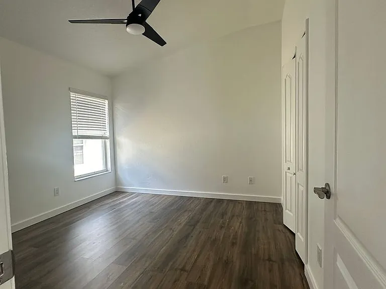10421 Paragon Pl — Photo 19
