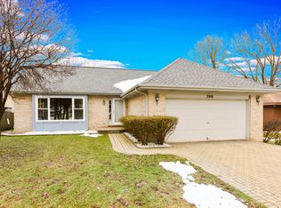 3916 Wilke Rd, Rolling Meadows, IL 60008