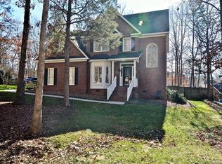 2537 Willow Brook Dr, Matthews, NC 28104