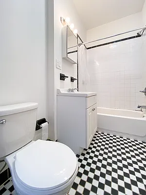 Rented by City Connections Realty | media 25