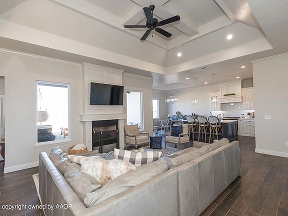 3rd image of 9210 Cypress Bend Dr