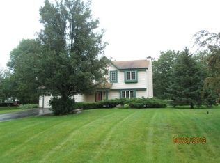 W355N5710 Lisbon Rd, Oconomowoc, WI 53066