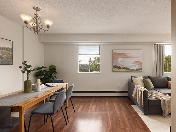 4th image of 47 Agnes St #404